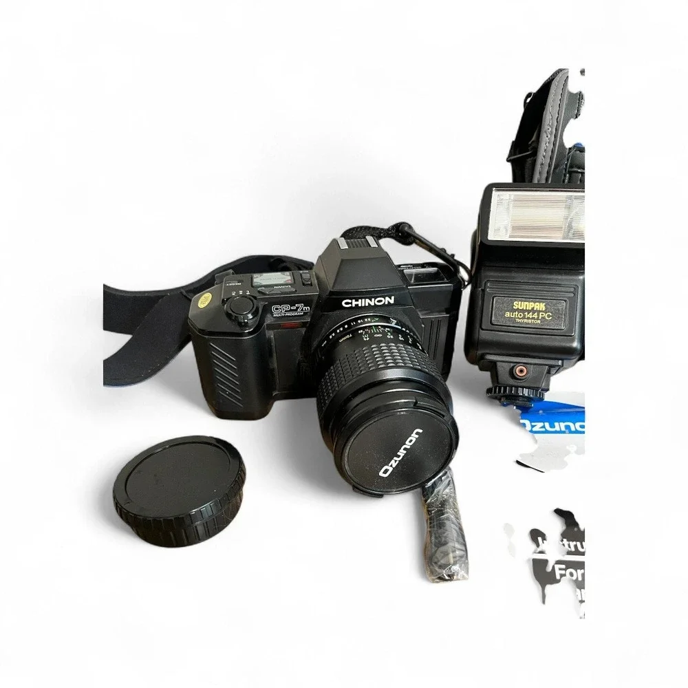 Chinon CP-7m Multi Program SLR Camera with Ozunon Lens, Flash,‎ Bag, Manual